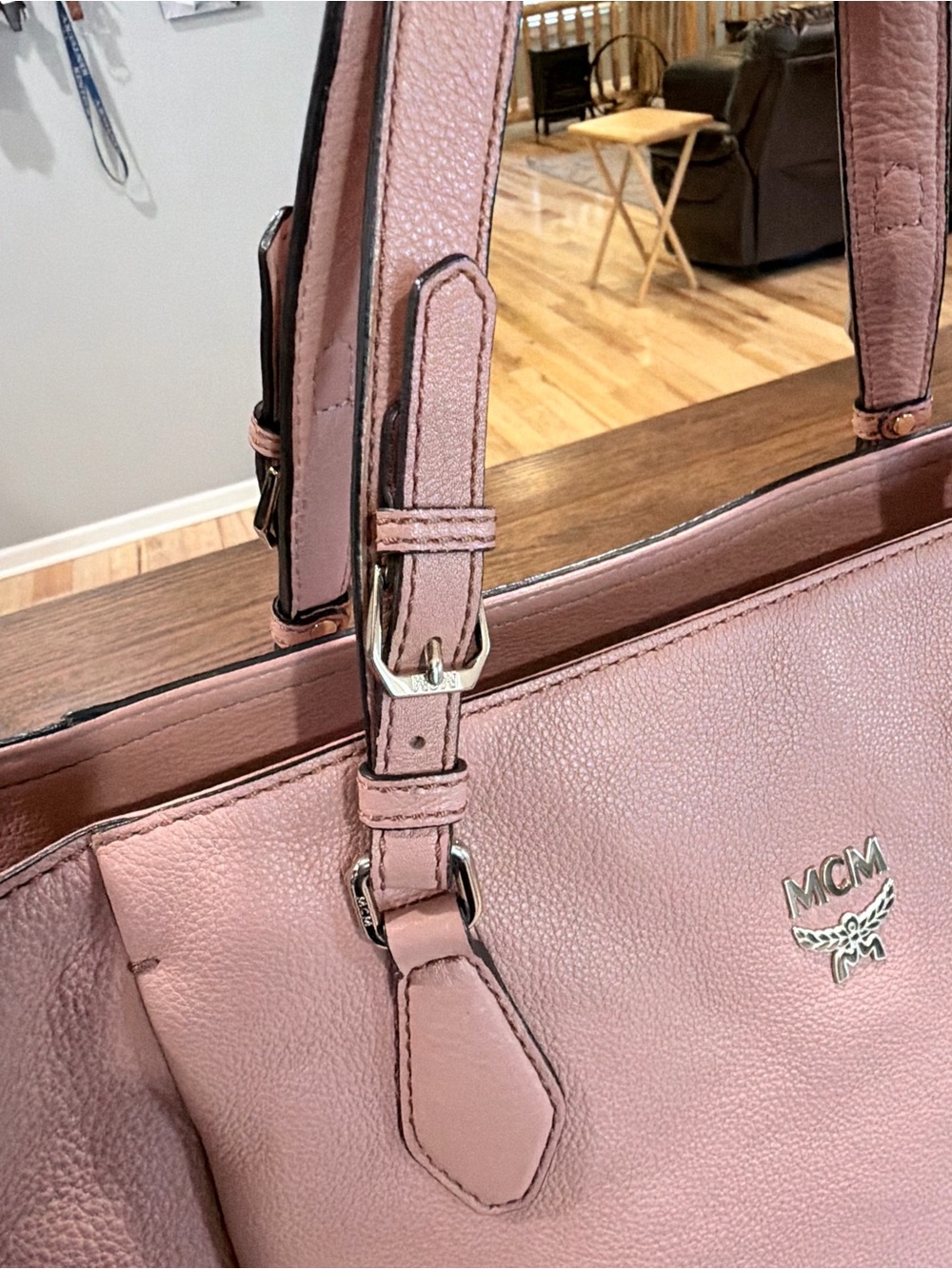 MCM Pink Leather Tote Bag - Picture 4 of 11